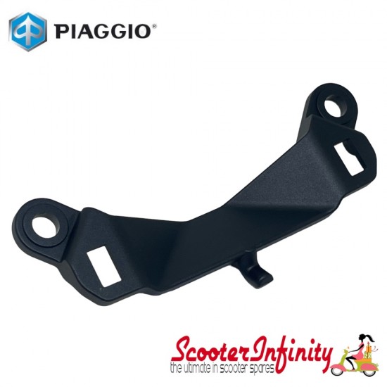 Holder PIAGGIO rear light (Vespa GTS/GTS Super HPE 125/300 ('19-)) Holder PIAGGIO rear light (Vespa GTS/GTS Super HPE 125/300 ('19-))