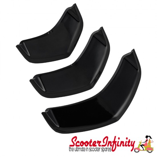 Horn Grill Inserts (3 parts, black shiny) (Vespa GTS/_GTS Super/_GTV 125-300ccm HPE ('18-))