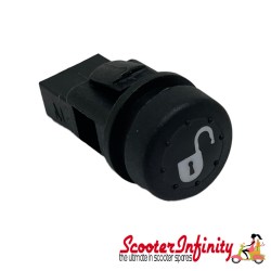 Switch Button Electronic Seat Locking (Vespa GTS/​GTS Super/​GTV/​GT 60 /​GT/​GT L/​Primavera/​Sprint 125-300cc)