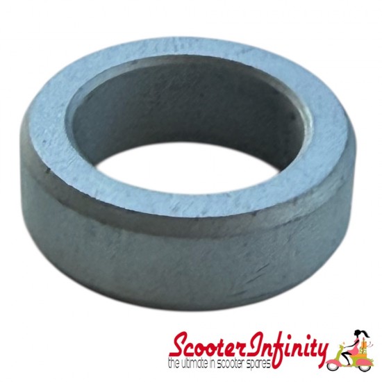 Spacer suspension arm rear wheel Ø 17mm/25 mm (th) 8,5mm (Vespa GTS/​GTS Super/​GTV 125-300ccm ('16-))
