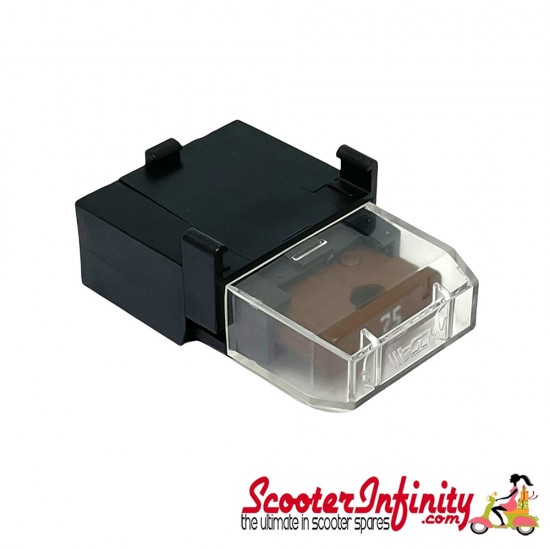 Fuse Box PIAGGIO (Vespa PK50-125, PX125-200 MY, ET2, ET4, other Gillera/Piaggio Models) Fuse Box PIAGGIO (Vespa PK50-125, PX125-200 MY, ET2, ET4, other Gillera/Piaggio Models)