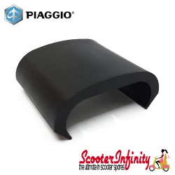 Carrier Clip PIAGGIO (Luggage Carrier Rack, Rear, plastic, black) (Vespa GTS/GTV/GT 60/LXV)