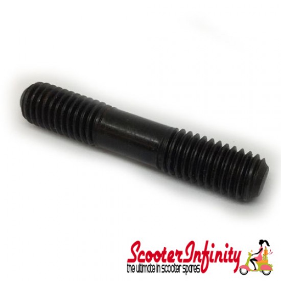 Stud Chaincase Crankcase (8MM) (Lambretta)