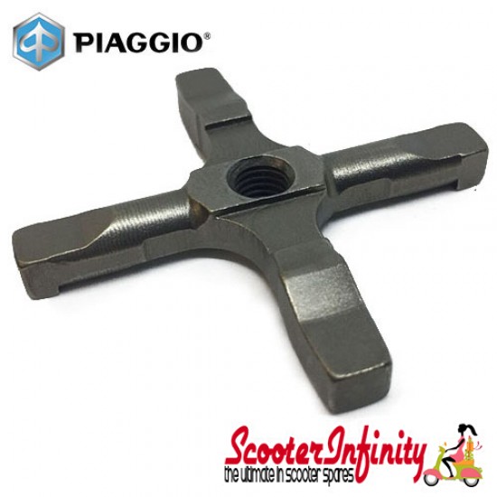 Cruciform PIAGGIO (Vespa 125 VM/VN/VNA/VNB/GT 1?/GTR 1? /Super/150 VL/VB1/VBA/VBB/VD /VGLA/B/VGL/GL/GS/Sprint 1? /V 1?/Super 1?/160 GS/180 SS /180-200 Rally 1?  3? type)