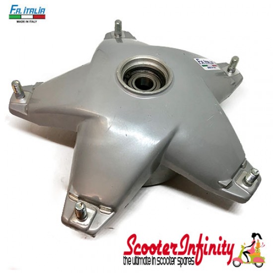 Brake Drum / Hub Front Disc Brake FA (20 mm, star shape, incl. bearing & oil seals) (Vespa PX125-200 E `98/MY/`11) Brake Drum / Hub Front Disc Brake FA (20 mm, star shape, incl. bearing & oil seals) (Vespa PX125-200 E `98/MY/`11)