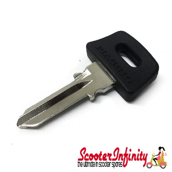 Key Blank PIAGGIO (32 mm, w 7,8 mm) (ignition, lock, seat, glove box) (Vespa PK50-125/S/XL/XL2/ PX80-200/PE/Lusso/T5/Cosa)