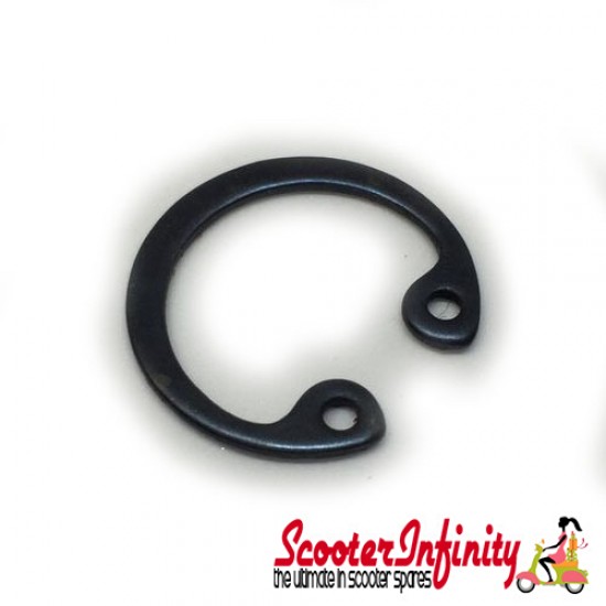 Kickstart Piston Circlip (Lambretta)