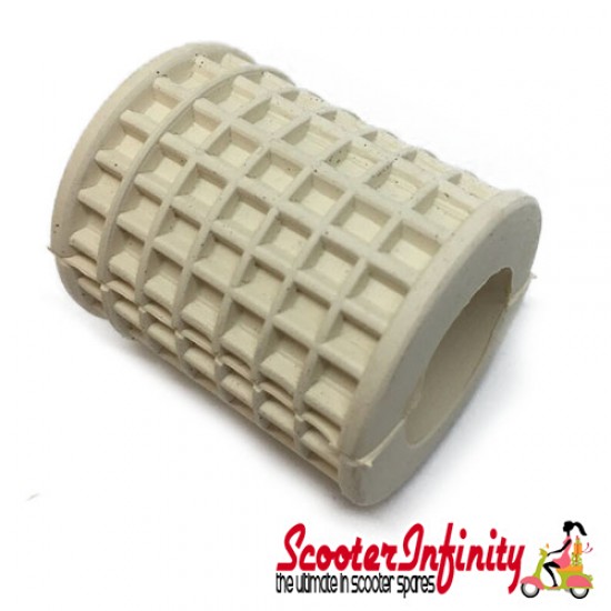 Kickstart Pedal Rubber (White) (Vespa 125 VNB3-6T-TS/150 VBA -Super/160 GS/180 SS/Rally /PX80-200/PE/Lusso/T5/Cosa)