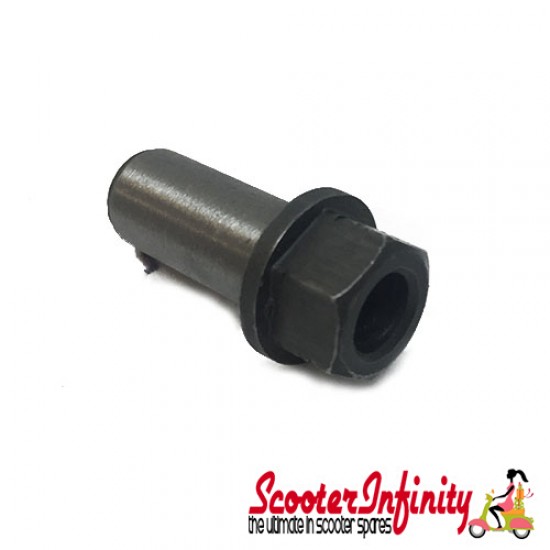 Carb Bolt Stud Nut M7mm Hexagonal (Wrench size 11mm) (inner thread mounting carburettor) (Vespa 125 VNB-TS/150 VBA -Super/Rally/P80-150X/P200E /PX80-200E/Lusso/T5, w/o oil pump) Carb Bolt Stud Nut M7mm Hexagonal (Wrench size 11mm) (inner thread mounting carburettor) (Vespa 125 VNB-TS/150 VBA -Super/Rally/P80-150X/P200E /PX80-200E/Lusso/T5, w/o oil pump)