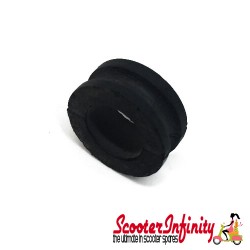 Rubber Frame Oil Hose (inner ? 9mm, chassis hole ? 12mm) (Vespa PX Lusso/T5/Rally)