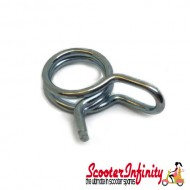 Fuel Petrol Pipe Hose Clip for Classic Vespa (12mm) (Vespa P Range, PK, PX, Rally, T5, T5 Classic) Fuel Petrol Pipe Hose Clip for Classic Vespa (12mm) (Vespa P Range, PK, PX, Rally, T5, T5 Classic)