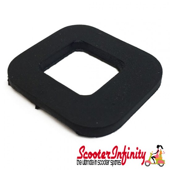 Brake Pedal Gasket (Vespa  50 R 2?/S 3?/Special V5B3T 2? /90 3?/100 2?/125 PV 3?/ET3 2?/PK50-125/S/XL/XL2/PX80 -200/PE/Lusso/`98/MY/`11/T5)