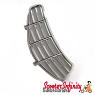 Air Inlet Grill Glovebox Vespa GTS/GTS Super /GTV/GT 60/GT/GT L 125 R/S (Grey) Air Inlet Grill Glovebox Vespa GTS/GTS Super /GTV/GT 60/GT/GT L 125 R/S (Grey)