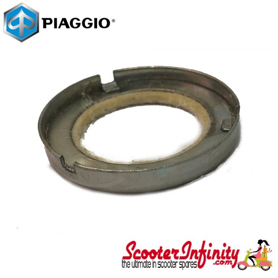 Dust Cover Felt Ring PIAGGIO (for models with inner gearing shaft oil seal) (Vespa PX/T5/Cosa, LML)