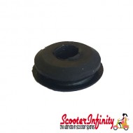 Fuel Petrol Tap Lever Rubber (20mm, Black) (Vespa 50-125 PV/ET3/PK/S /XL/VNA-TS/150 VBA-T4/160 GS /180 SS/Rally/P80-150X/PX80 -200E/Lusso 1?/P150S/P200E) Fuel Petrol Tap Lever Rubber (20mm, Black) (Vespa 50-125 PV/ET3/PK/S /XL/VNA-TS/150 VBA-T4/160 GS /180 SS/Rally/P80-150X/PX80 -200E/Lusso 1?/P150S/P200E)