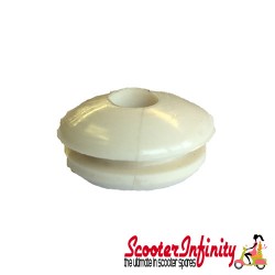 Fuel Petrol Tap Lever Rubber (20mm, White) (Vespa 50-125 PV/ET3/PK/S /XL/VNA-TS/150 VBA-T4/160 GS /180 SS/Rally/P80-150X/PX80 -200E/Lusso 1?/P150S/P200E)