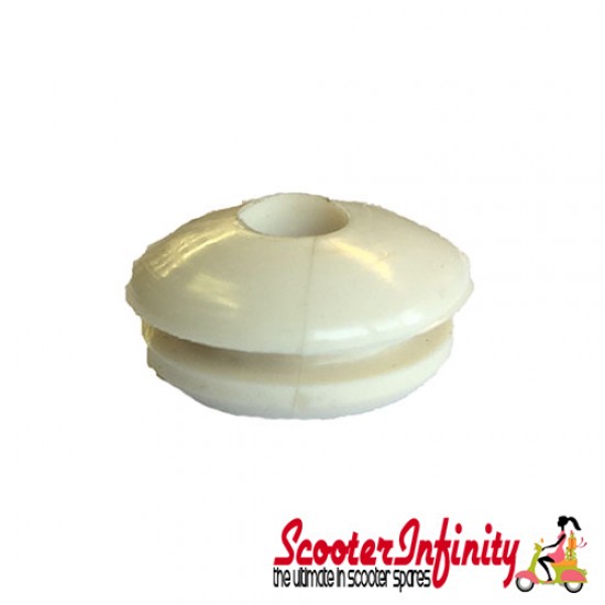 Fuel Petrol Tap Lever Rubber (20mm, White) (Vespa 50-125 PV/ET3/PK/S /XL/VNA-TS/150 VBA-T4/160 GS /180 SS/Rally/P80-150X/PX80 -200E/Lusso 1?/P150S/P200E)