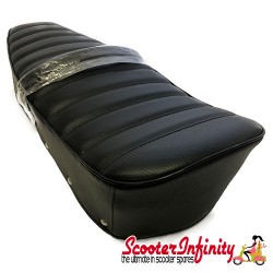 Seat GIULIARI PREMIUM (black, stitched & ribbed, with belt) (Lambretta TV, LI, SX, TV - Series 3)